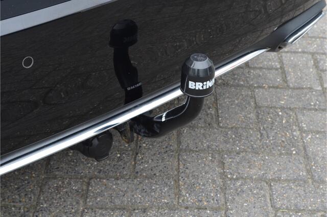 Mercedes-Benz A-KLASSE 250 e Pano | Widescreen | a.Camera | Adaptive Cruise | Carplay | Stoelverwarming | Getint glas