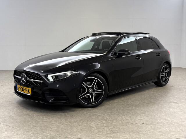 Mercedes-Benz A-KLASSE 180 Business Solution AMG Pano Sfeerverl. Virtual LED Clima Cruise Carplay Navi PDC 18"LMV
