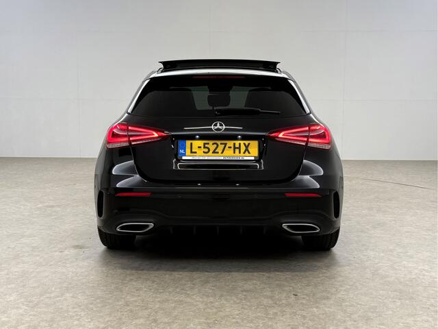 Mercedes-Benz A-KLASSE 180 Business Solution AMG Pano Sfeerverl. Virtual LED Clima Cruise Carplay Navi PDC 18"LMV