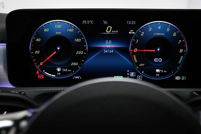 Mercedes-Benz A-KLASSE 250 e Luxury Line | PANORAMADAK | DAB | SFEERVERLICHTING | CAMERA | 19"