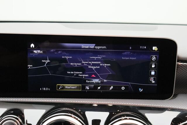 Mercedes-Benz A-KLASSE 200 Premium 2018 Camera | Lederen bekleding | Stoelverwarming | Cruise control | Navigatie | LED | Lichtmetaal | Digitaal dashboard | PDC | Bluetooth