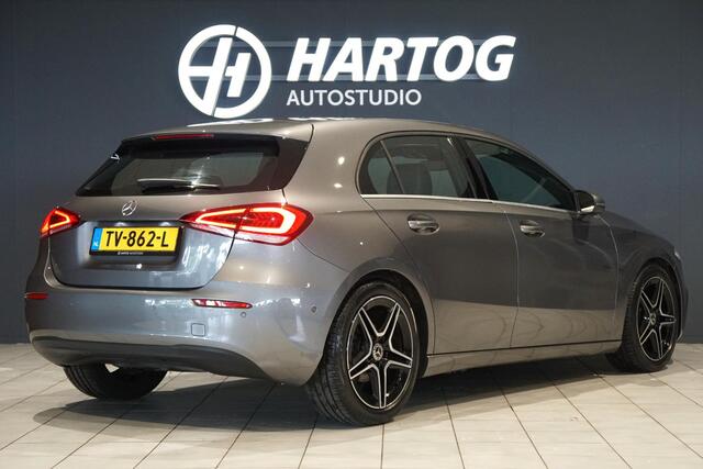 Mercedes-Benz A-KLASSE 180 d AUTOMAAT + AFNEEMBARE TREKHAAK / 18'' / LED / CAMERA