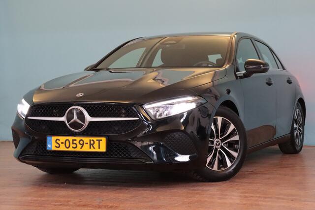 Mercedes-Benz A-KLASSE 180 Business Line Automaat | NAVI | CLIMA | CAMERA + PDC | STOELVERW | WIDE-SCREEN | Ja