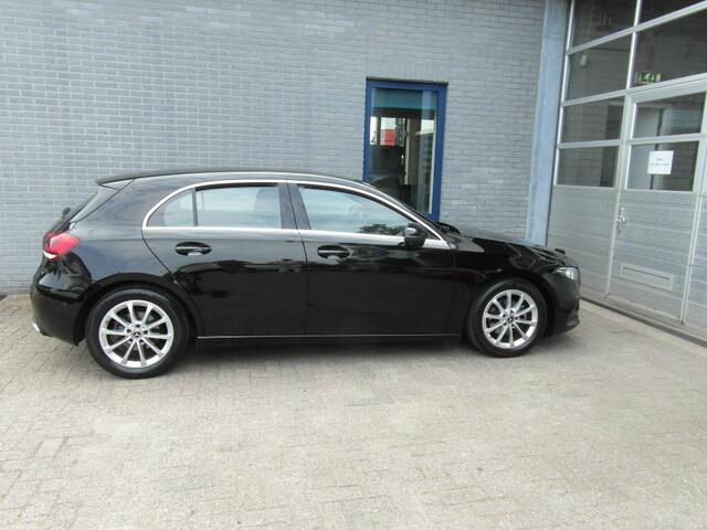 Mercedes-Benz A-KLASSE 180 Inclusief Afleveringskosten