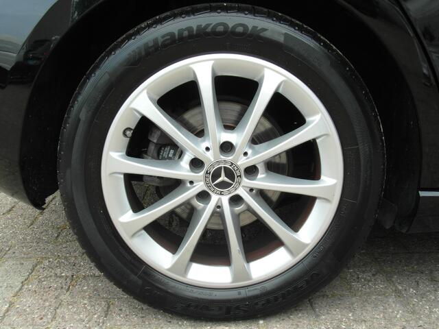 Mercedes-Benz A-KLASSE 180 Inclusief Afleveringskosten