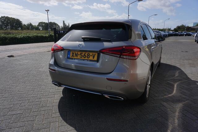 Mercedes-Benz A-KLASSE 200 164PK PREMIUM ORIGINEEL NEDERLANDS CAMERA STOELVERWARMING ANDROID-APPLECARPLAY NAVI FULL LED KEYLESS CLIMA CRUISE PDC V+A LMV BLUETOOTH ENZ...