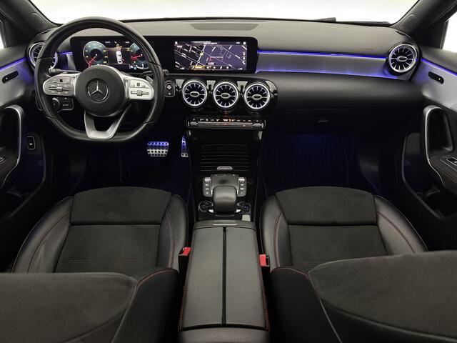 Mercedes-Benz A-KLASSE 180 AMG | Pano | Sfeerverl. | Virtual | Camera | Carplay | LED | NAP