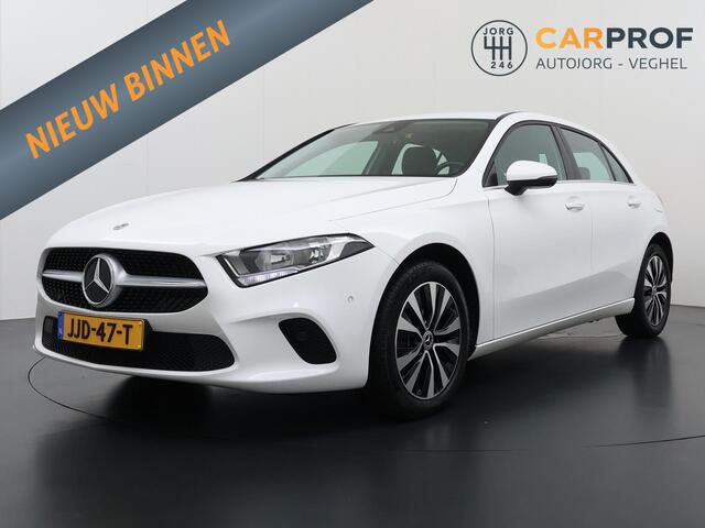 Mercedes-Benz A-KLASSE 250 e Navigatie | Sfeerverlichting | Stuurverwarming | Carplay | Stoelverwarming |