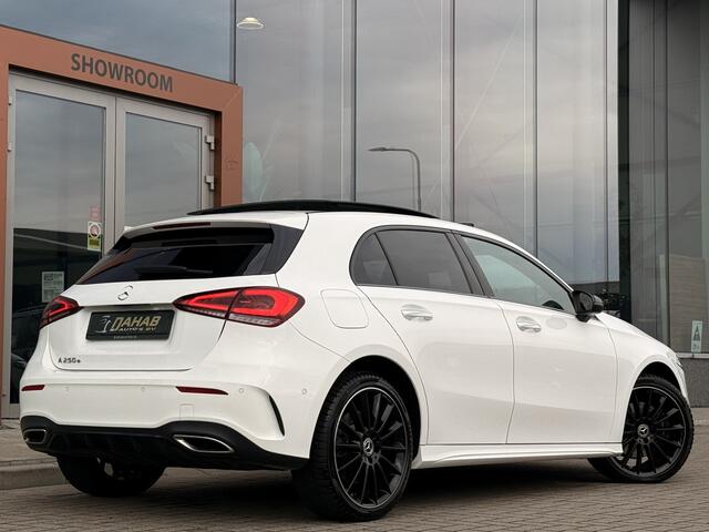 Mercedes-Benz A-KLASSE 250 e AMG Line | Nightpakket | Pano | Leder | El. stoelen | Achteruitrijcamera | Apple Carplay / Android Auto
