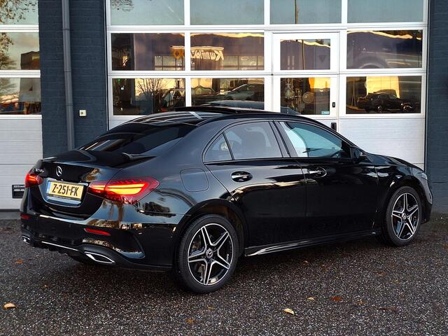 Mercedes-Benz A-KLASSE 250 e AMG Line | Premium | Night pakket | Panoramadak | Achteruitrijcamera | Stoelverwarming | Multibeam LED | Sfeerverlichting | Dodehoekassistentie | Keyless-GO
