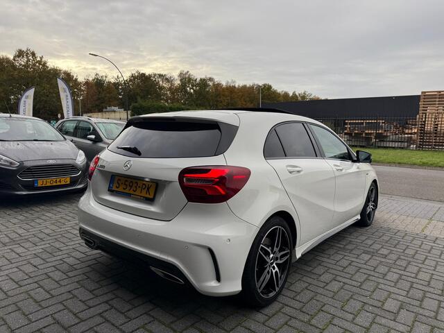 Mercedes-Benz A-KLASSE 250 Prestige | 2E EIGENAAR | 12MND GARANTIE | PANODAK | AUTOMAAT | CRUISE | CARPLAY | LMV | SFEERVERLICHTING |