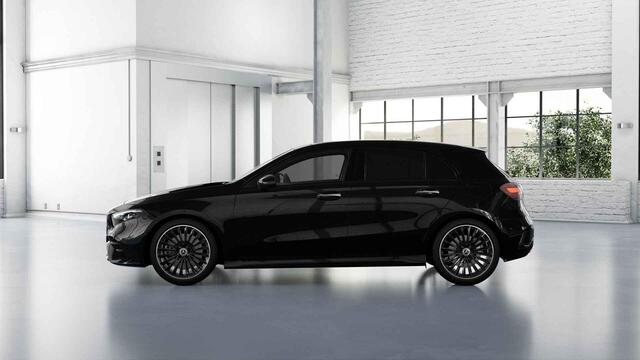 Mercedes-Benz A-KLASSE 250 e Business Solution AMG | Panoramaschuifdak | Stoelverwarming | Achteruitrijcamera | MULTIBEAM LED | Night Pakket |