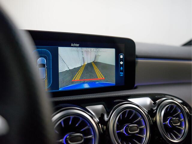 Mercedes-Benz A-KLASSE 250 e AMG Line | Pano | Memory | Keyless Go | Carplay