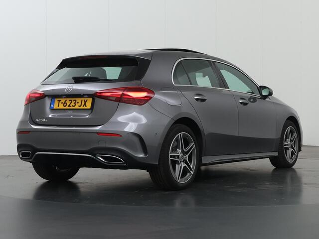 Mercedes-Benz A-KLASSE 250 e AMG Line | Panoramadak | Stoelverwarming | Achteruitrijcamera |
