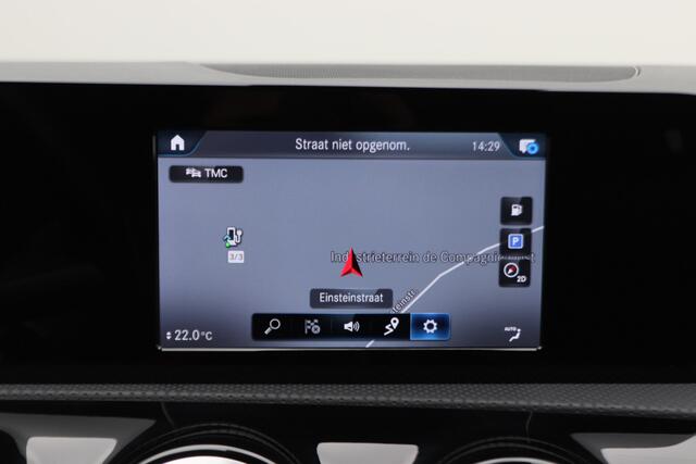 Mercedes-Benz A-KLASSE 250 e Business Solution AMG Limited Camera, Sfeerverlichting, Apple Carplay, LED, Cruise, PDC