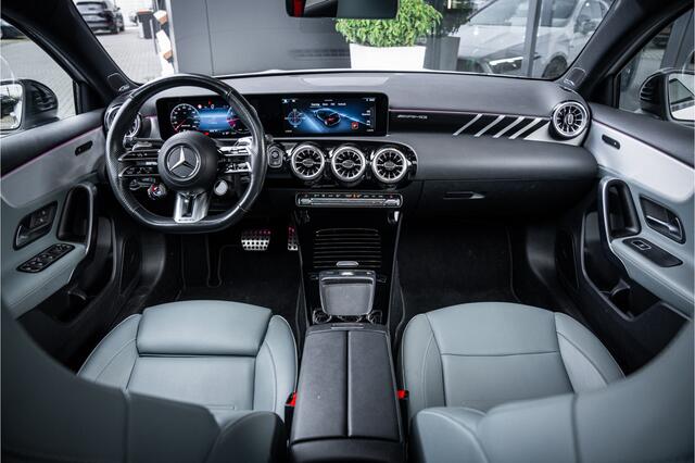 Mercedes-Benz A-KLASSE AMG A35 4MATIC - Panorama | Burmester | Keyless | Camera | Stoelverwarming