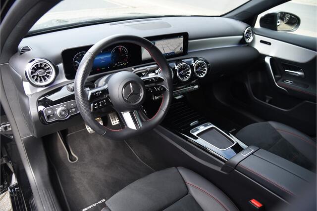 Mercedes-Benz A-KLASSE 250 e AMG Line