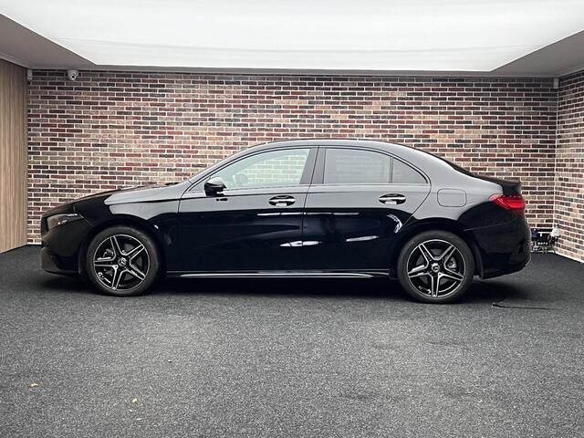 Mercedes-Benz A-KLASSE 250 e AMG Line Panorama Memory Sfeer 360 BTW