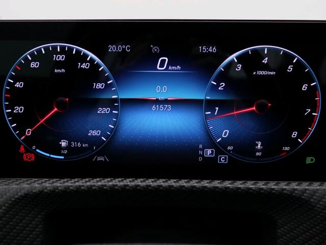 Mercedes-Benz A-KLASSE 180 Business Solution Panorama Schuif-Kanteldak | Achteruitrijcamera | Ledkoplampen | Licht- en zicht pakket | Spiegelpakket. Inclusief 24 maanden Mercedes-Benz Certified garantie voor Europa.