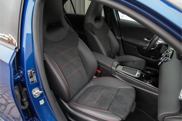 Mercedes-Benz A-KLASSE 250 e AMG Premium, Pano, Head-up, Memory, Nightpack, 19"