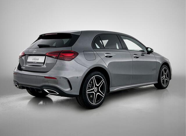 Mercedes-Benz A-KLASSE 250 e Business Solution AMG | Nightpakket | Smartphone integratie | Panoramaschuifdak | Multibeam LED | Stoelverwarming voor | Parkeerpakket met achteruitrijcamera | KEYLESS GO |