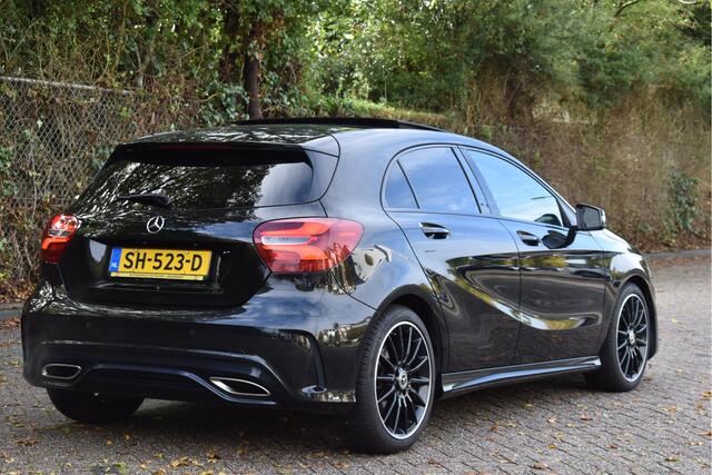 Mercedes-Benz A-KLASSE 180 Sport Edition AMG | NL-auto | Pano.dak | Carplay | Camera | Sfeerverl | Navi | Cruise Control | 4Seasons | NAP