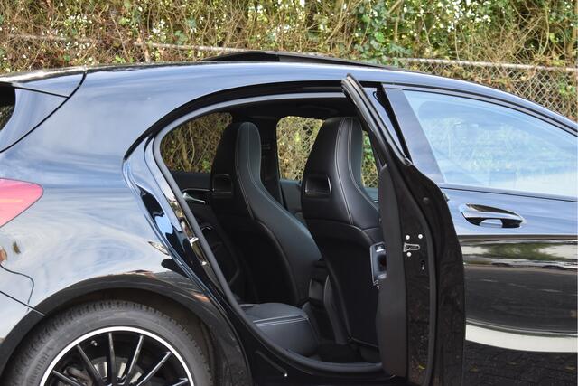 Mercedes-Benz A-KLASSE 180 Sport Edition AMG | NL-auto | Pano.dak | Carplay | Camera | Sfeerverl | Navi | Cruise Control | 4Seasons | NAP