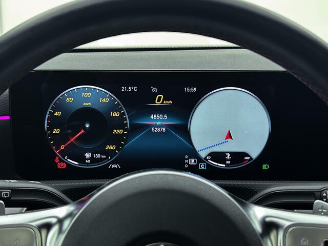 Mercedes-Benz A-KLASSE 180 Premium Plus | Panoramadak | elct. bedienbare voor stoelen met memory | Navigatie | Parking support met camera achter | Inclusief 24 maanden MB Certified garantie voor Europa