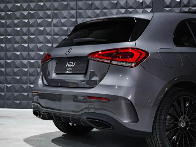 Mercedes-Benz A-KLASSE 250e AMG | Pano | 19"| Sfeer | Topview | Multibeam | Side |