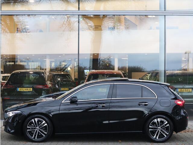 Mercedes-Benz A-KLASSE 180 Star Edition Luxury Line