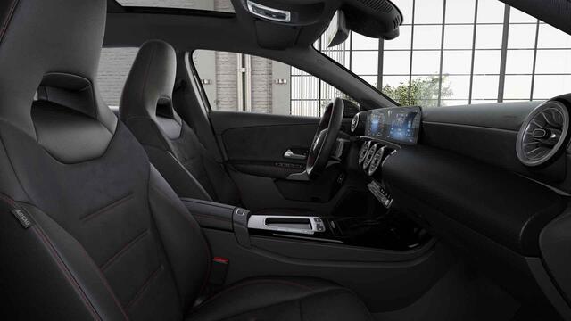 Mercedes-Benz A-KLASSE 250 e Business Solution AMG | Panoramaschuifdak | Stoelverwarming | Achteruitrijcamera | MULTIBEAM LED | 19"inch AMG velgen |