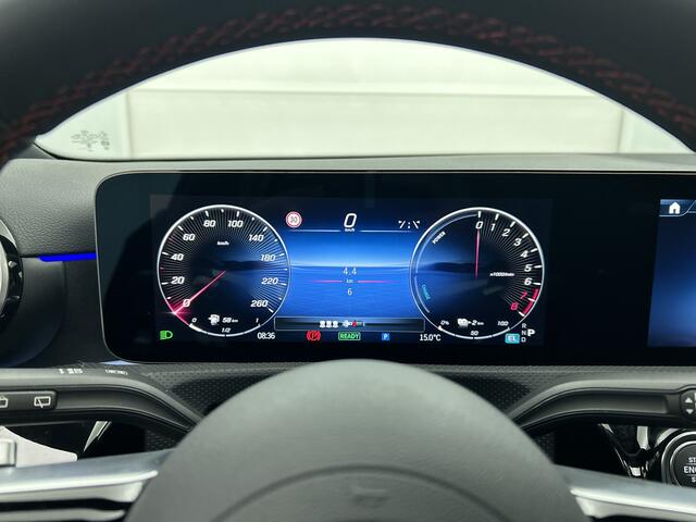 Mercedes-Benz A-KLASSE 250 e Business Solution AMG | Nightpakket | Stoelverwarming vooraan | Smartphone-integratie | Panoramaschuifdak | Multibeam LED | Extra USB-poorten | KEYLESS GO |