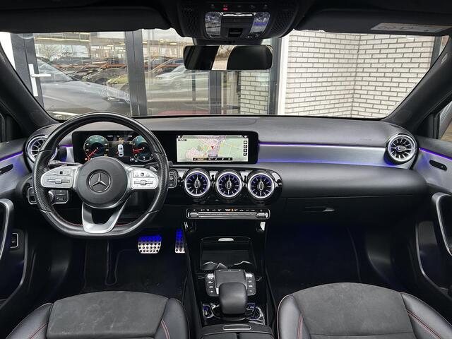 Mercedes-Benz A-KLASSE 200 Business Solution AMG | Panoramadak | Cruise Control | Stoelverwarming