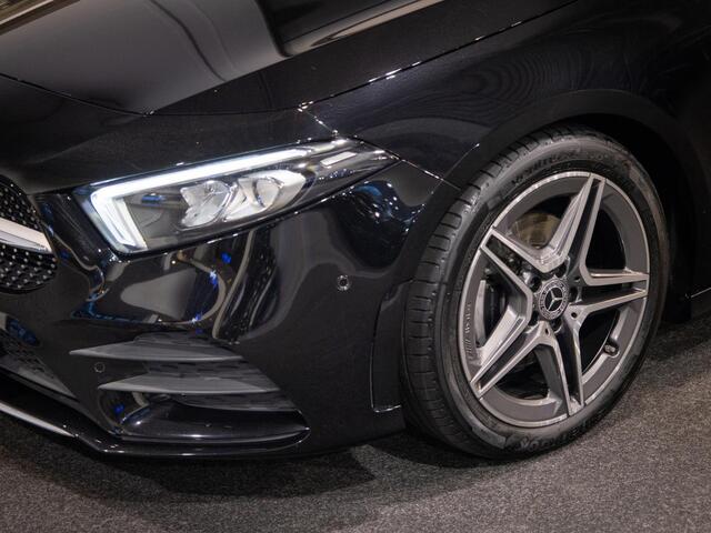 Mercedes-Benz A-KLASSE 180 Business Solution AMG