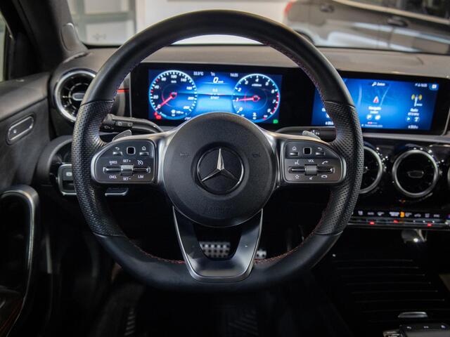 Mercedes-Benz A-KLASSE 180 Business Solution AMG