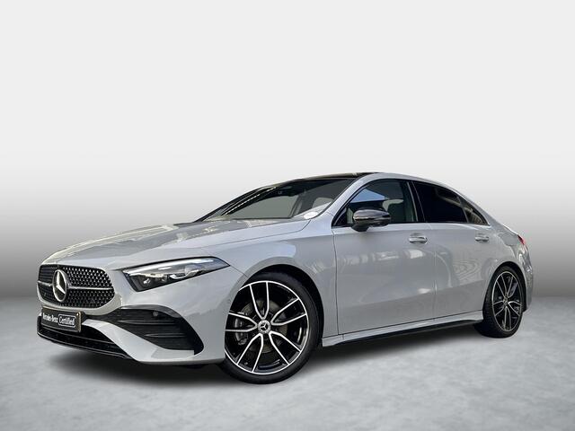 Mercedes-Benz A-KLASSE 180 Business Solution AMG | Head up display | Memorypakket | Stoelverwarming