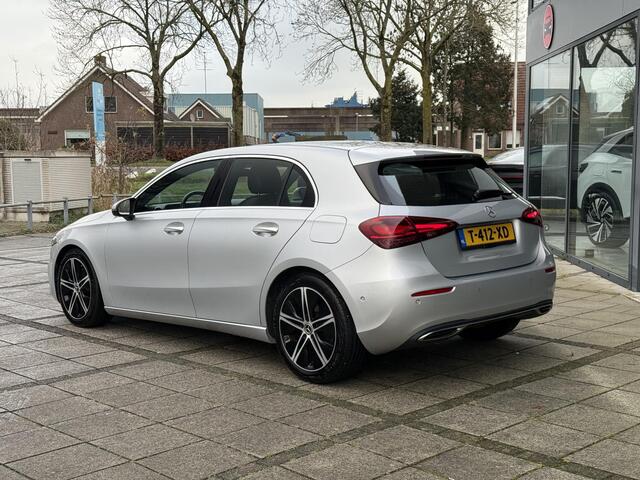 Mercedes-Benz A-KLASSE 180 Aut. Luxury Line | Navi | Camera | Leder |