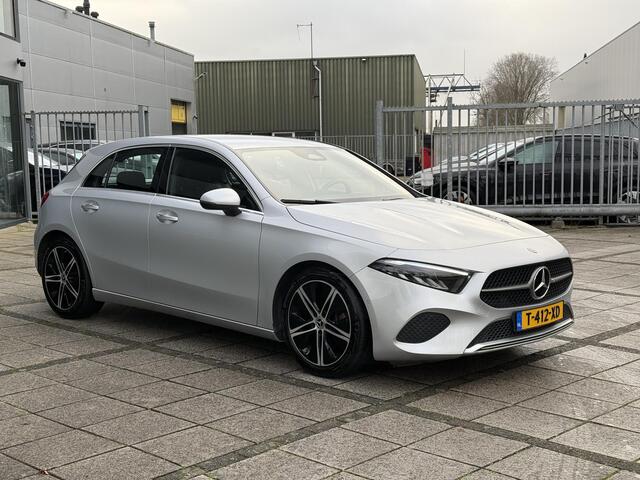 Mercedes-Benz A-KLASSE 180 Aut. Luxury Line | Navi | Camera | Leder |