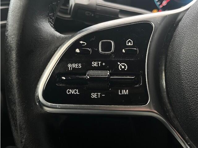 Mercedes-Benz A-KLASSE 200