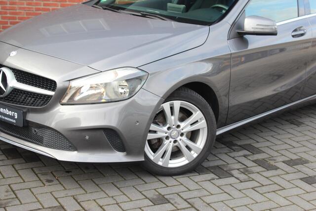 Mercedes-Benz A-KLASSE 180 Ambition | Cruise | Bluetooth | Stoelverwarming |
