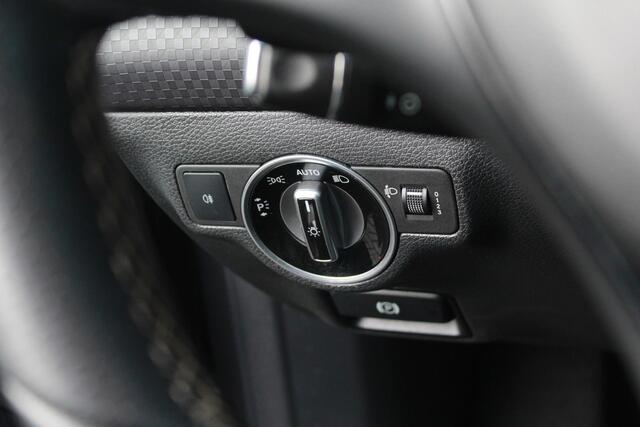 Mercedes-Benz A-KLASSE 180 Ambition | Cruise | Bluetooth | Stoelverwarming |