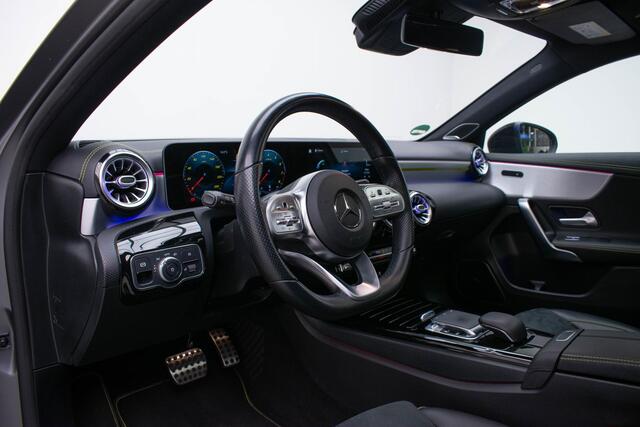 Mercedes-Benz A-KLASSE 250 |Edition|Pano|Burmester|Dodehoek