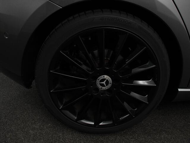 Mercedes-Benz A-KLASSE 200 Automaat Progressive Premium Pack | Navigatie | Climate Control | Camera | Sfeerlichting | Parkeer sensoren | Stoelverwarming | Led | Cruise Control