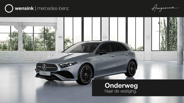Mercedes-Benz A-KLASSE 250e Business Solution AMG | Panoramaschuifdak | Stoelverwarming | Achteruitrijcamera | MULTIBEAM LED | Night Pakket |