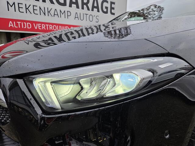 Mercedes-Benz A-KLASSE 180 Advantage 17"/Sfeerverlichting/LED/Climate/Stoelverwarming/Apple Carplay & Android Auto