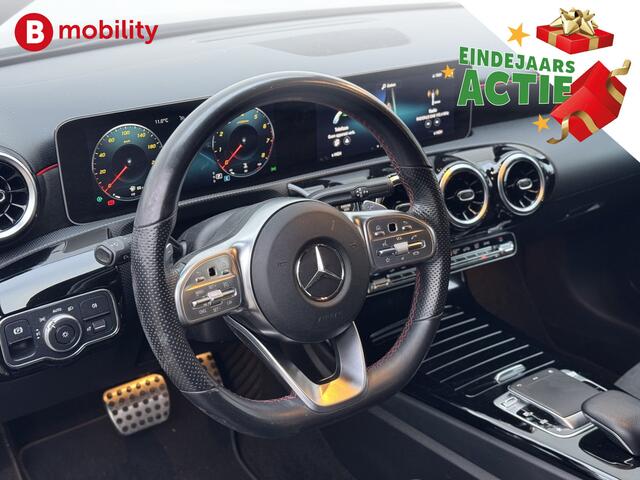 Mercedes-Benz A-KLASSE 180 Business Solution AMG Automaat Achteruitrijcamera | Apple CarPlay | Stoelverwarming | Diamondgrille