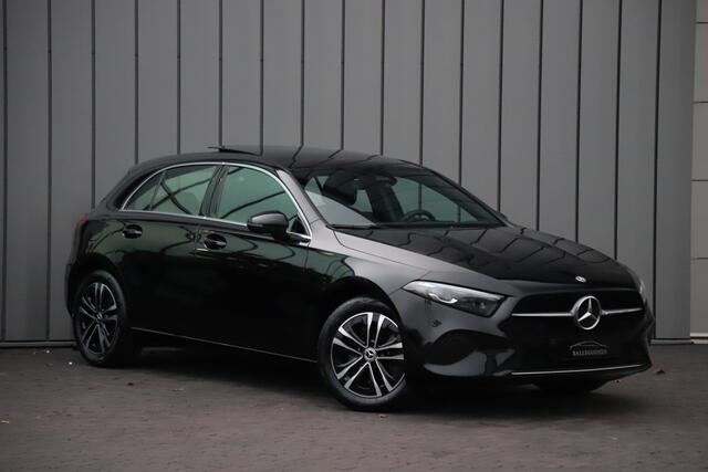 Mercedes-Benz A-KLASSE 250e Business Solution | 218PK | Pano | Multibeam | Widescreen | Stoel/Stuurwielverw. | Distronic+ | Standkachel |