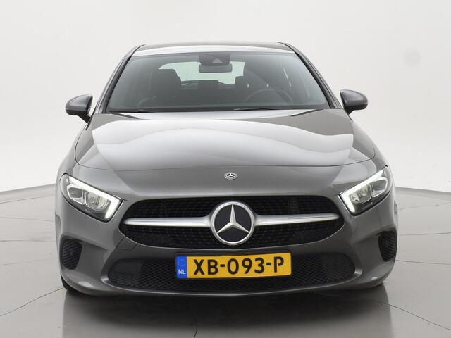 Mercedes-Benz A-KLASSE 180D AUT. NIEUW MODEL + WIDESCREEN MBUX | CAMERA | 18" AMG | STOELVERW. | LED | DAB