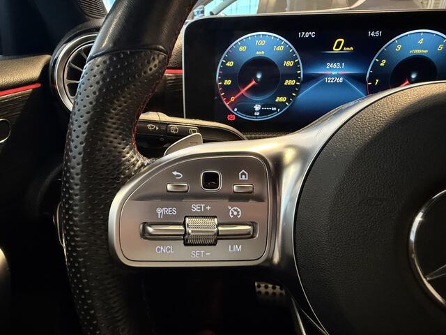 Mercedes-Benz A-KLASSE 180 Business Solution Automaat / AMG styling / 18"LM / LED / Navi / Camera