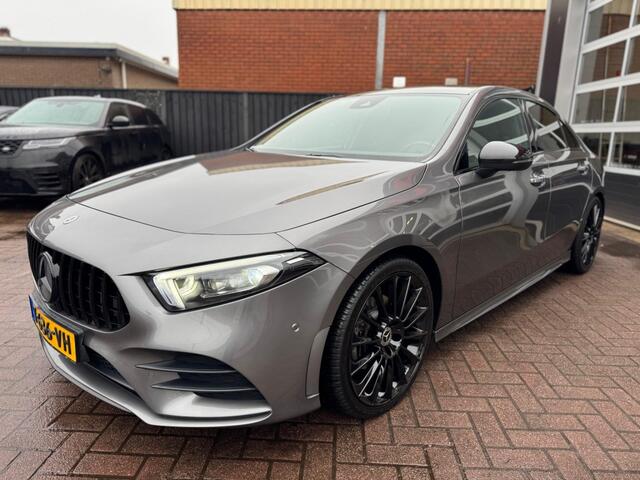 Mercedes-Benz A-KLASSE AMG LAUNCH EDITION PREMIUM PLUS / PANO / CAMERA / CRUISE / MEMORY / RIJKLAAR!